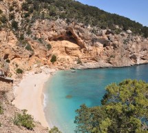 <!--:it-->TREKKING A CALA BIRIOLA CON PERNOTTAMENTO- 20-21 SETTEMBRE 2014<!--:--><!--:en-->TREKKING AT CALA BIRIOLA AND BOOKING – SEPTEMBER 20 TO 21,2014<!--:-->